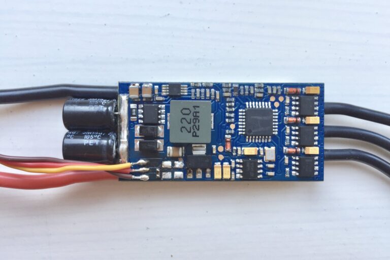 Unraveling the Mysteries of Electronic Speed Controllers (ESCs ...